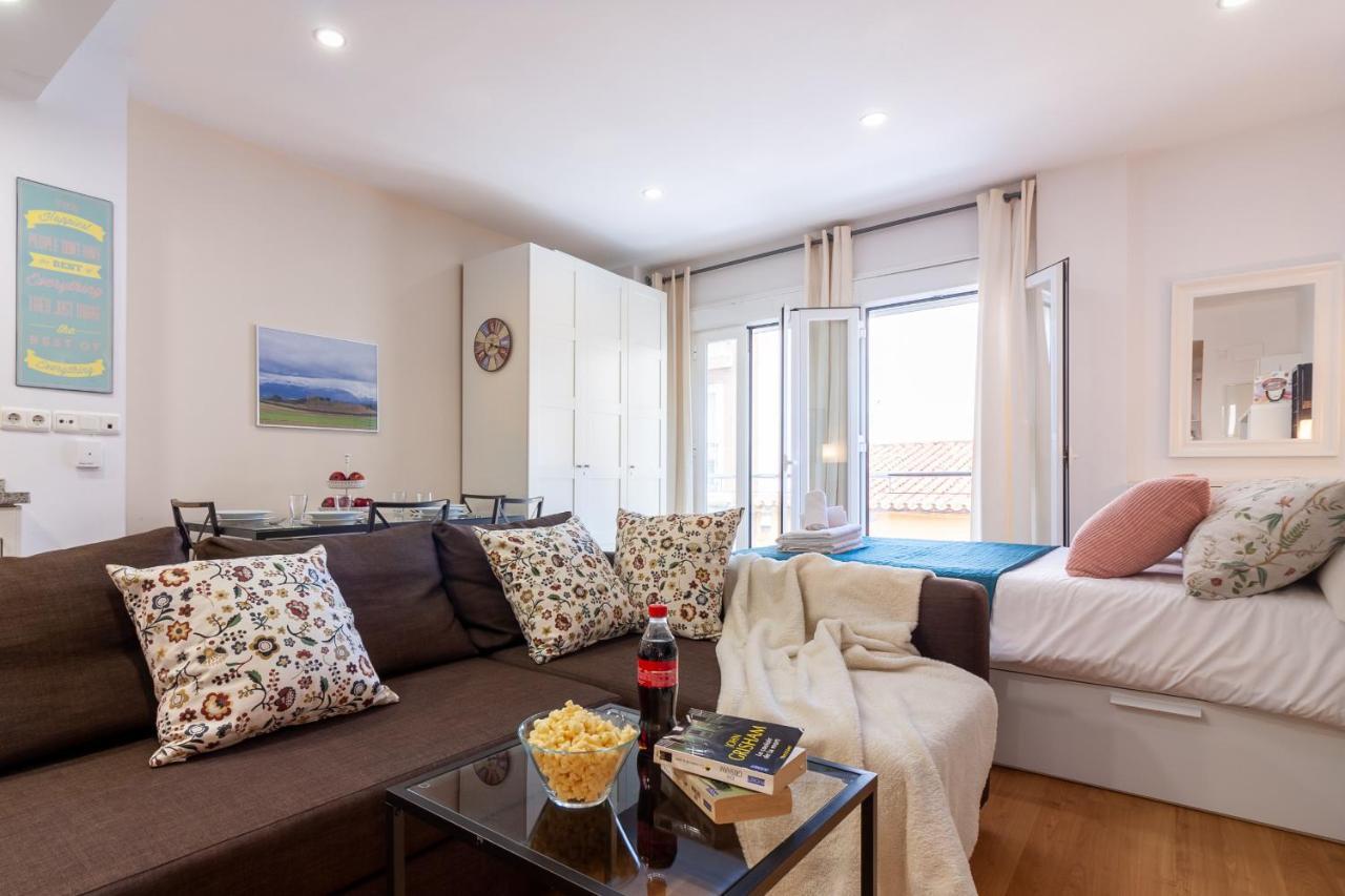 Sea & Wave Adela Boutique Apartment Málaga Dış mekan fotoğraf